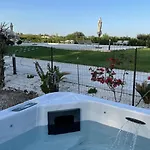 In Mit Terrasse- Garten Und Gemeinsamem Pool By Interhome Appartement